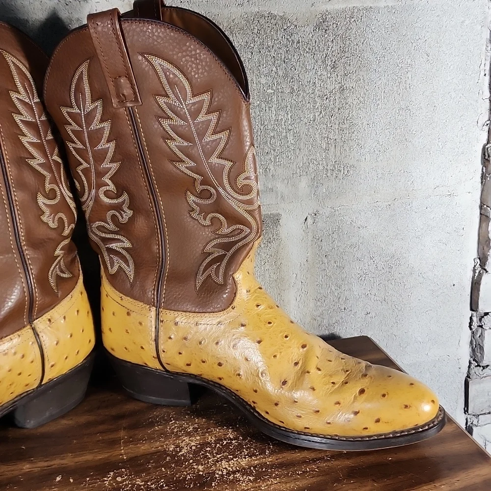 Vintage Laredo Cowboy Ostrich Boots Mens Size 12EW Model# 69032